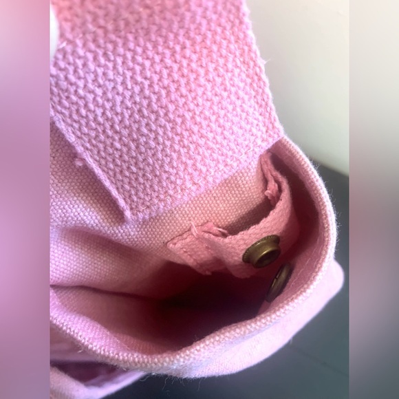 Rothco Pink Crossbody Bag Mothman Point Pleasant - Picture 7 of 11